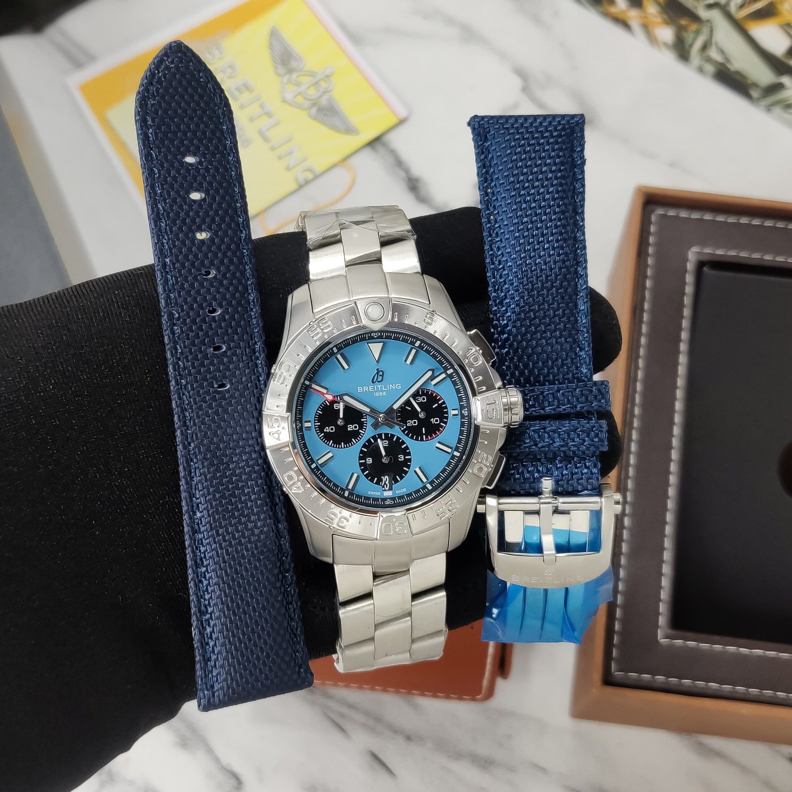 Breitling Avenger Chronograph 44 AB0147101C1A1